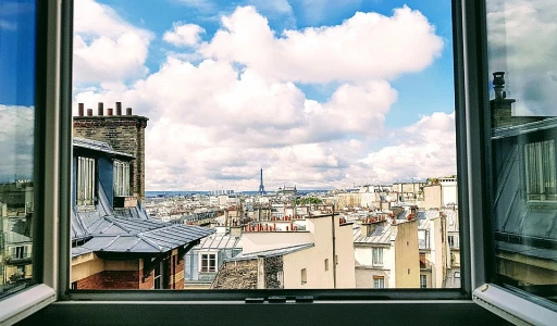 पेरिस के लैटिन क्वार्टर में लक्जरी होटलों की क्षमता: शीर्ष स्थलों से कैसे लूटे मजे?