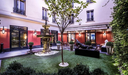 Wie vervielfacht eine exzellente Aussicht den Luxus Ihres Pariser Hotelzimmers?